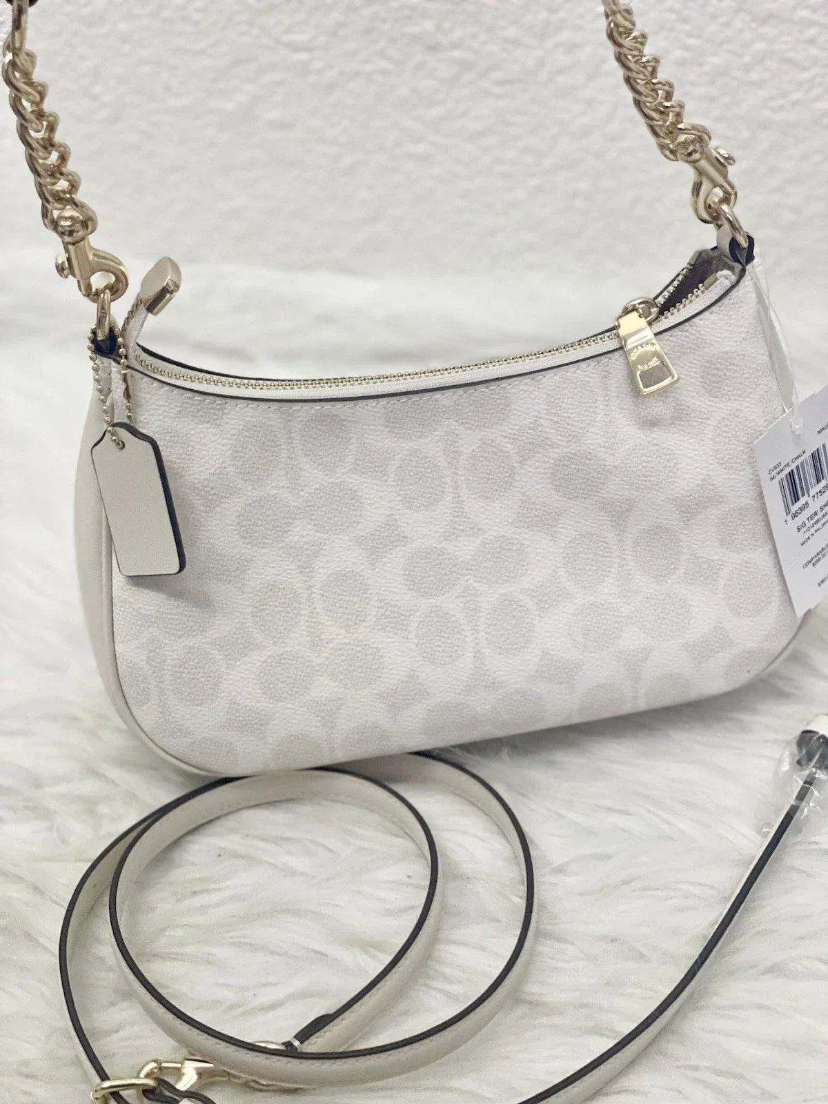 COACH Women’s Teri Shoulder Bag Signature Canvas