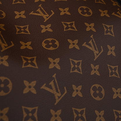 Louis Vuitton Neverfull MM Tote Bag – Monogram Canvas with Red Interior