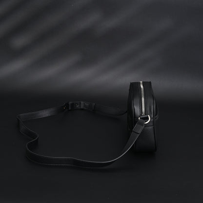 Gucci Black Leather Embossed Logo Belt Bag