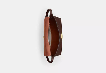 Coach Chelsea Shoulder Bag 30